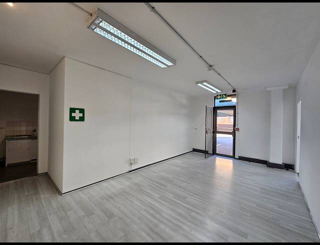 518M² WAREHOUSE TO LET IN LINBRO PARK